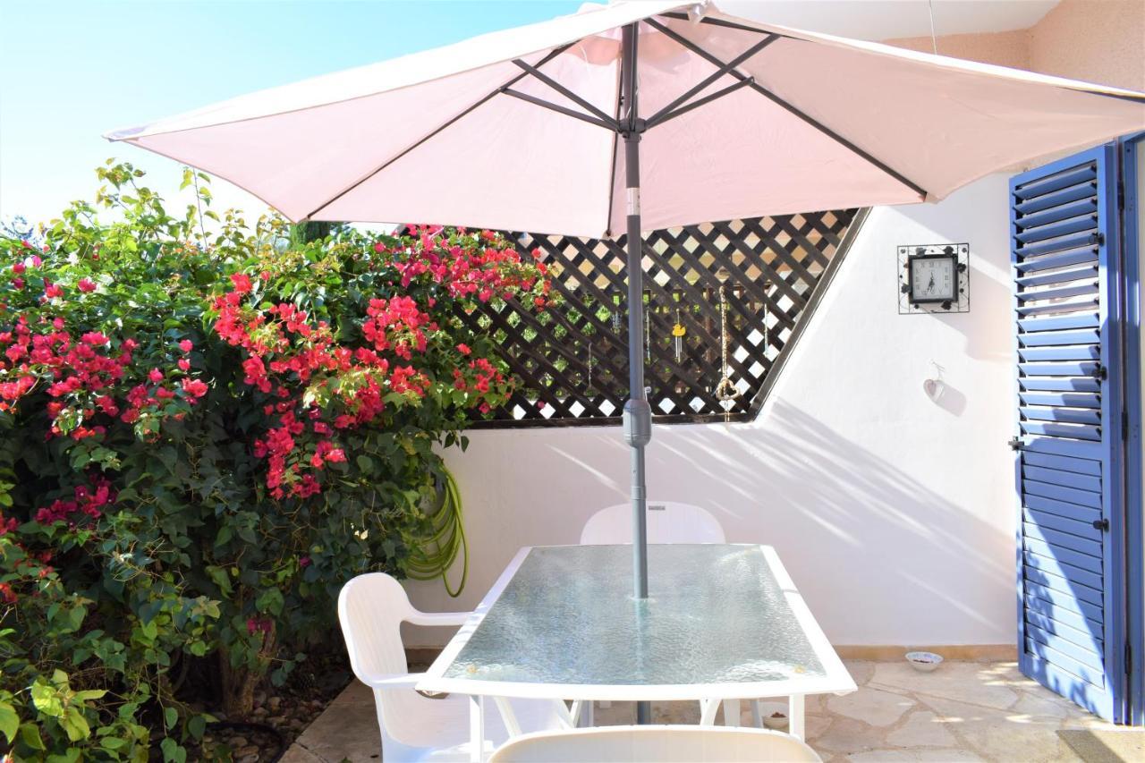 Townhouse In Paradise Gardens Paphos Eksteriør bilde